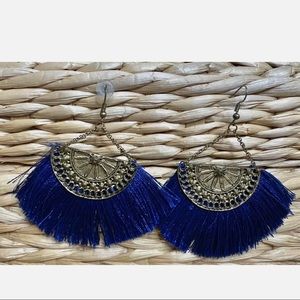 3/$39!! Bundle & SAVE!!  Stella & Dot Blue Fringe Earrings